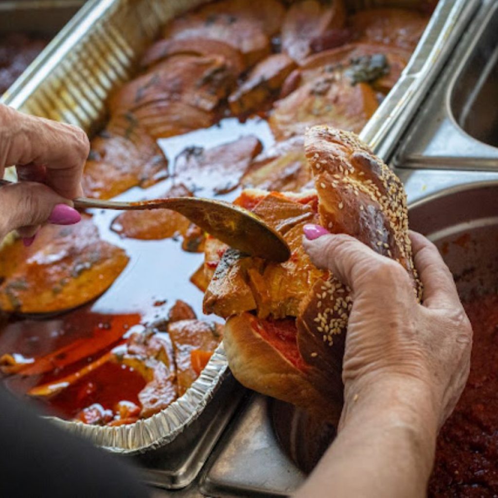 סיור קולינרי בקריית מלאכי – חוויה בלתי נשכחת של טעמים וסיפורים